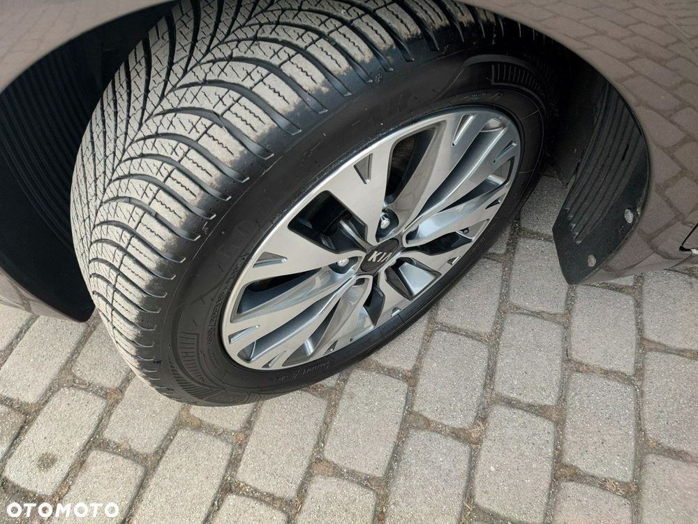 Kia Ceed 1.6 GDI Edition 7 - 21