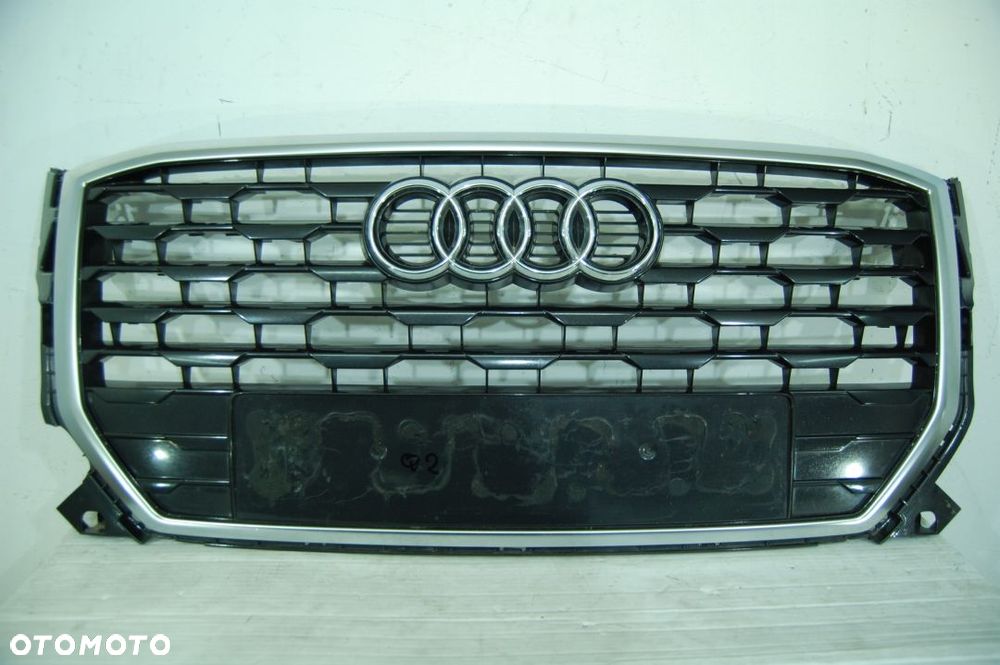 GRILL ATRAPA AUDI Q2 81A S-LINE ORYGINAŁ - 1
