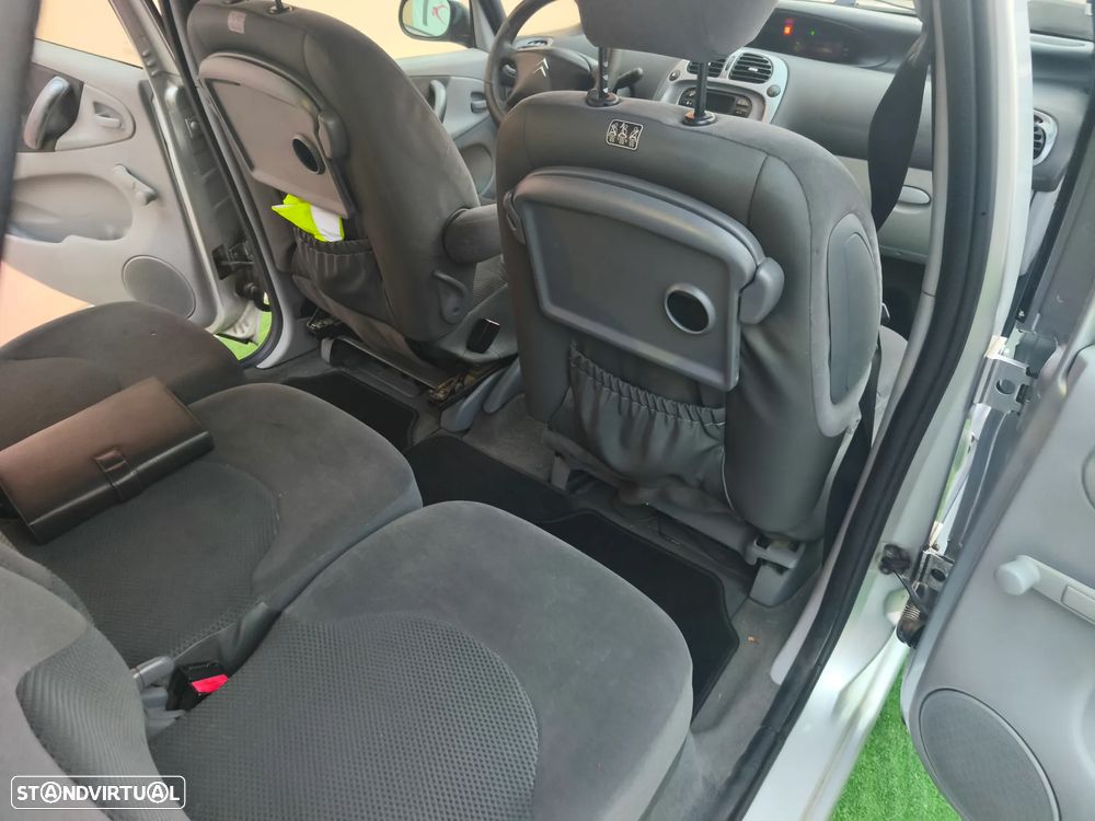 Citroën Xsara Picasso ver-1-6i-premier - 24