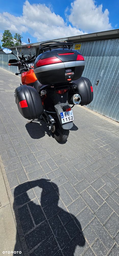 Suzuki V-STROM - 6