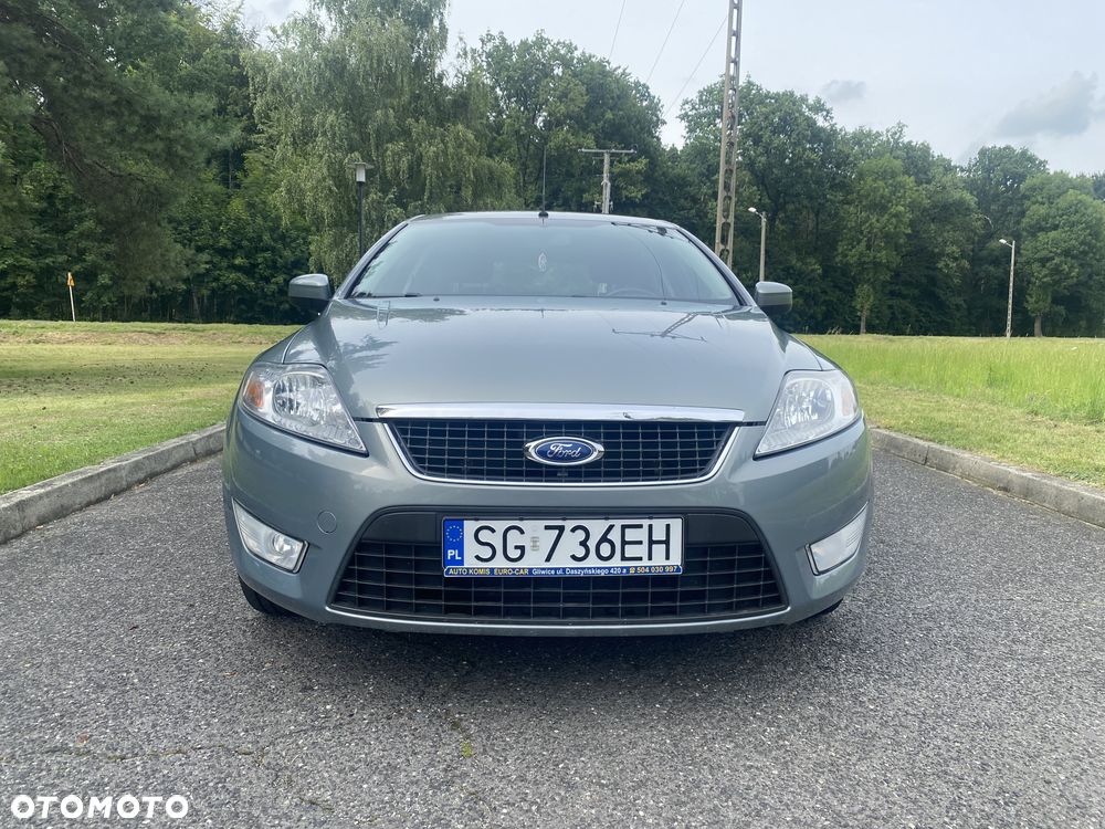 Ford Mondeo 2.0 Ambiente - 9