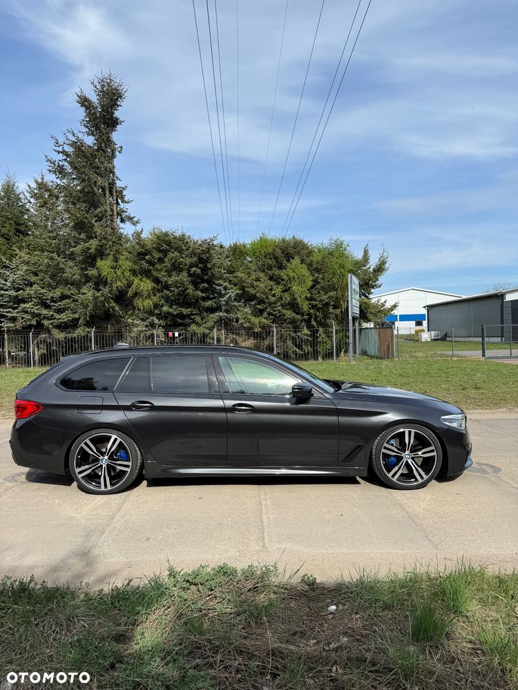 BMW Seria 5 M550d xDrive - 6
