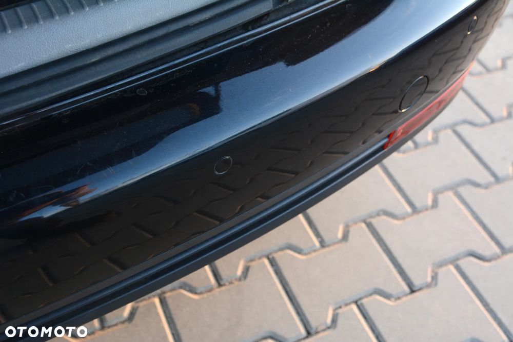 Volkswagen Touran 2.0 TDI DPF Trendline - 15