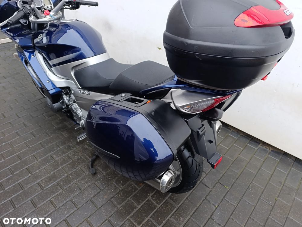 Yamaha FJR - 18