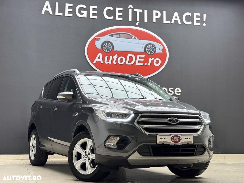 Ford Kuga - 2