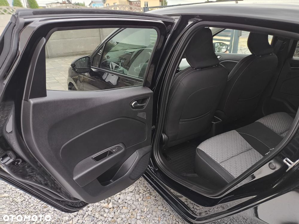 Renault Clio - 20