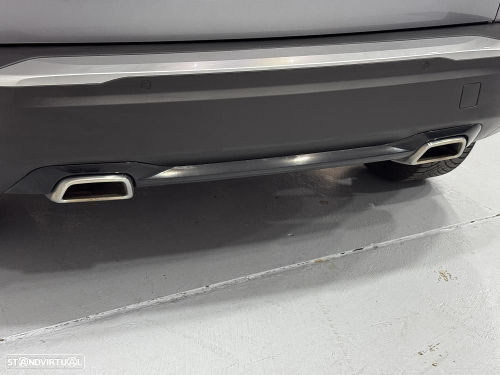 Peugeot 2008 PureTech 130 EAT8 Allure - 23