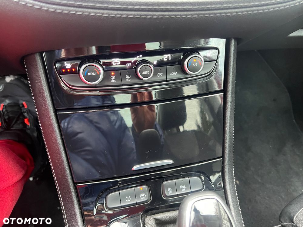 Opel Grandland X 1.2 Start/Stop Automatik Business INNOVATION - 19