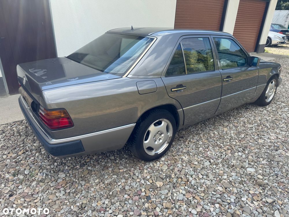 Mercedes-Benz W124 (1984-1993) - 4