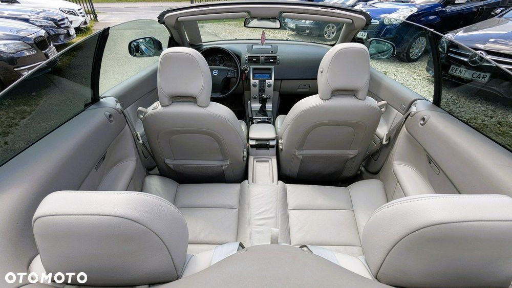 Volvo C70 - 24