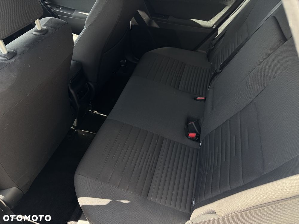 Toyota Auris 1.2 T Dynamic - 10