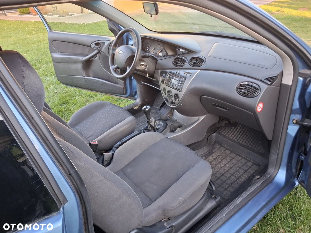 Ford Focus 1.6 Sport - 6