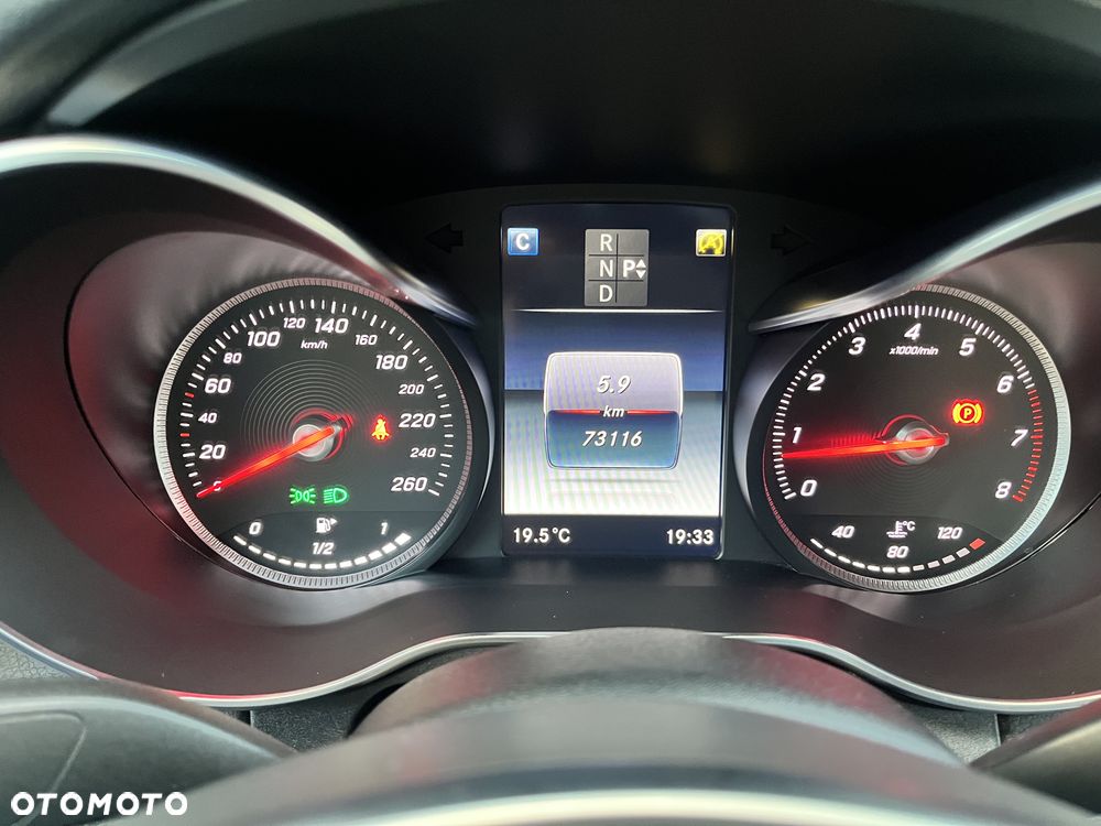 Mercedes-Benz Klasa C 200 9G-TRONIC - 12