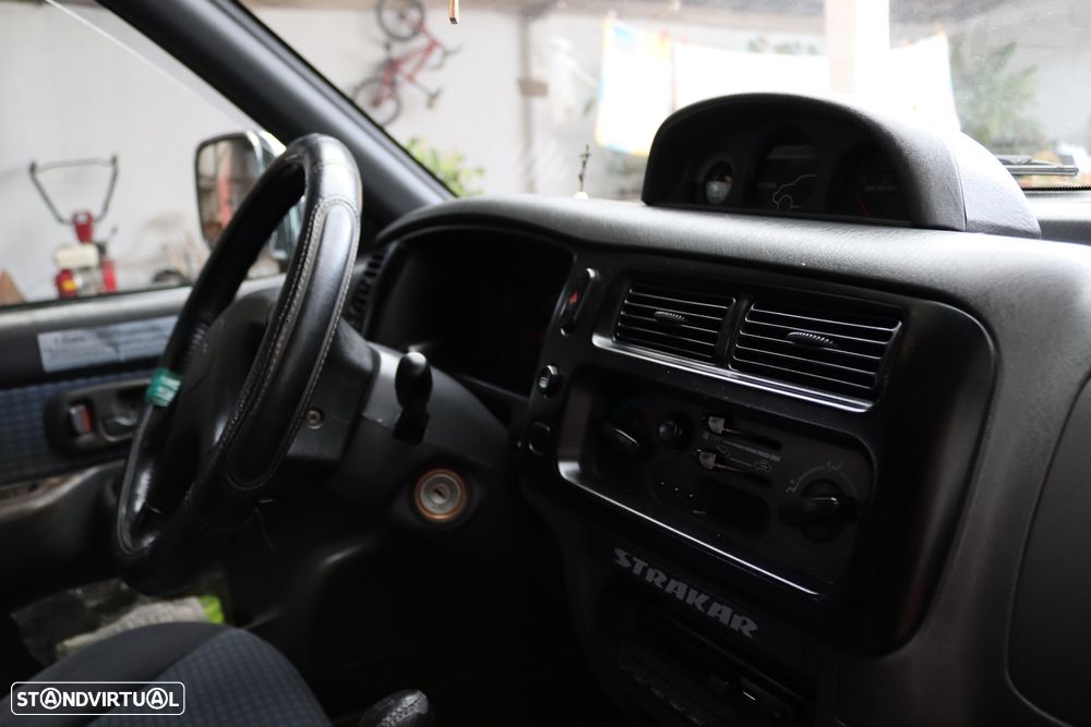 Mitsubishi L200 2.5 TD Strakar CD - 26