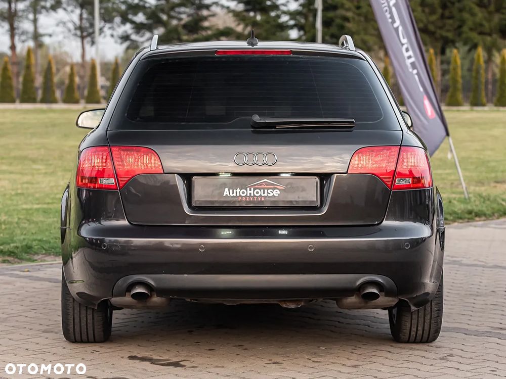 Audi A4 Avant 2.0 TDI DPF - 9