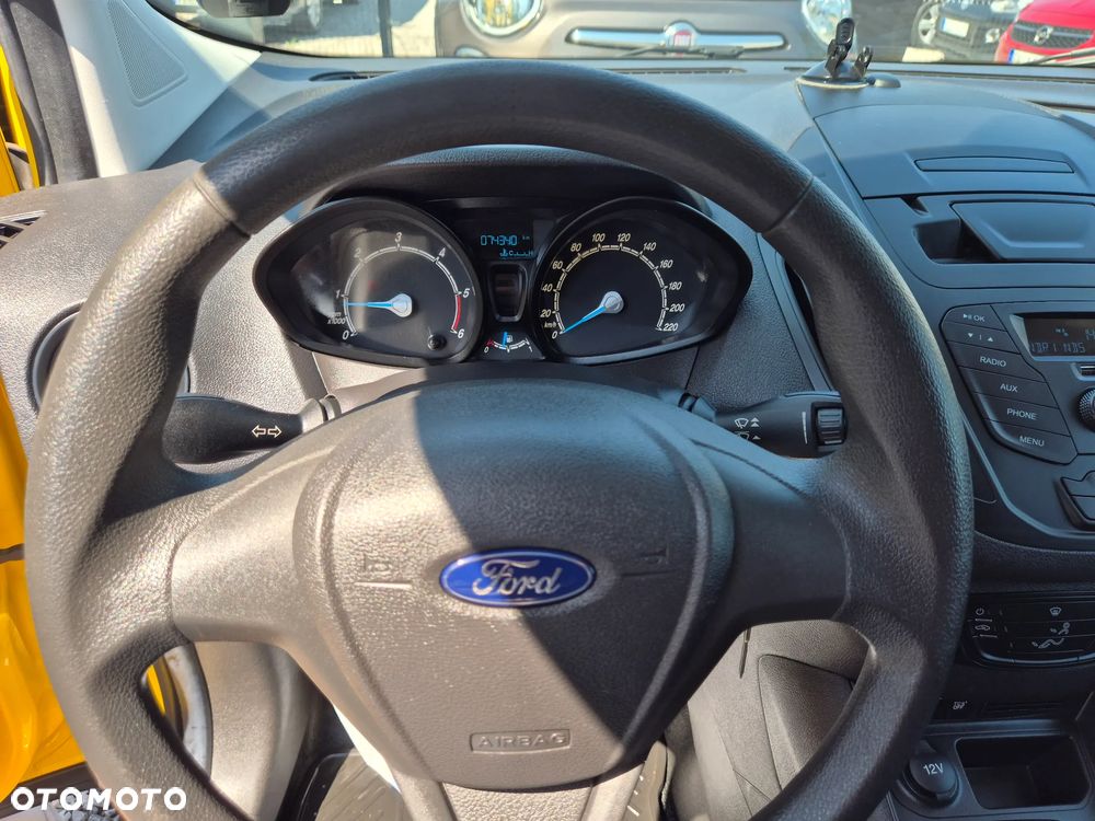 Ford TRANSIT COURIER - 36