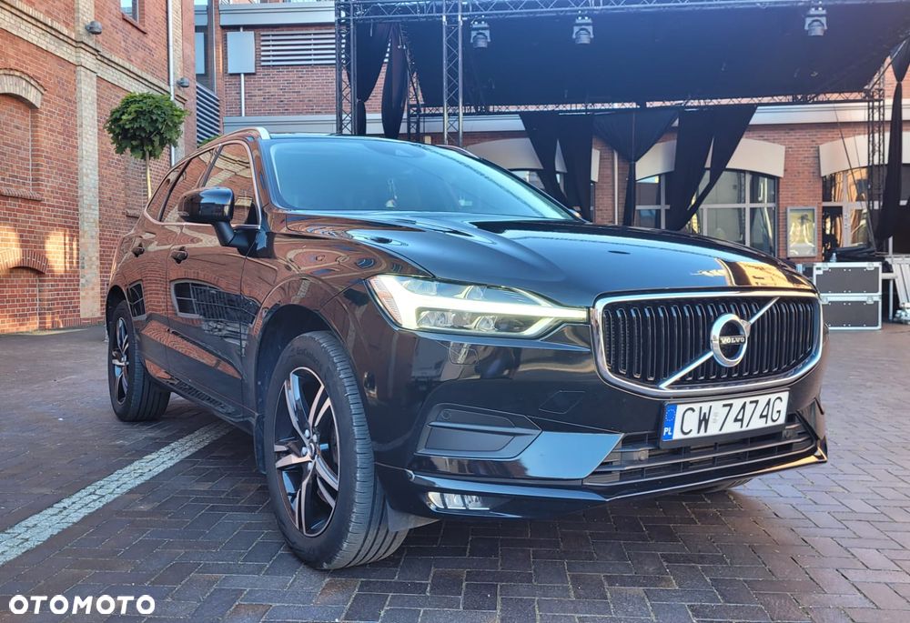 Volvo XC 60 D4 Momentum Pro - 1