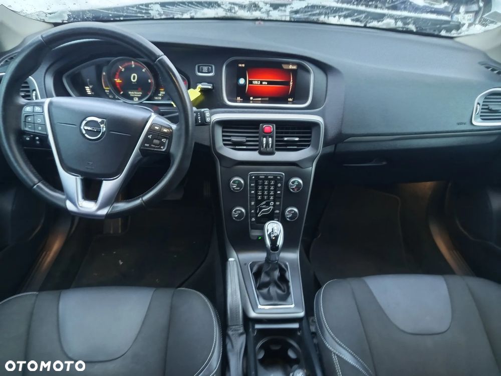 Volvo V40 - 5