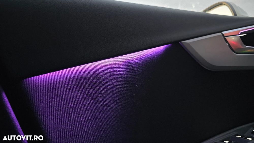 Audi A4 Avant 2.0 40 TDI S tronic MHEV S Line - 40