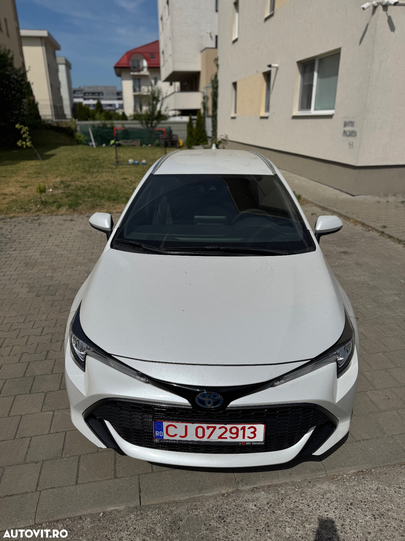 Toyota Corolla 1.8 HSD Business - 3