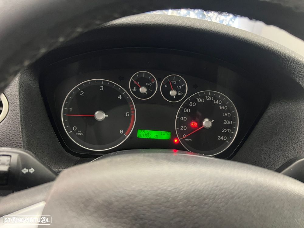 Ford Focus SW 1.6 TDCi Titanium - 10