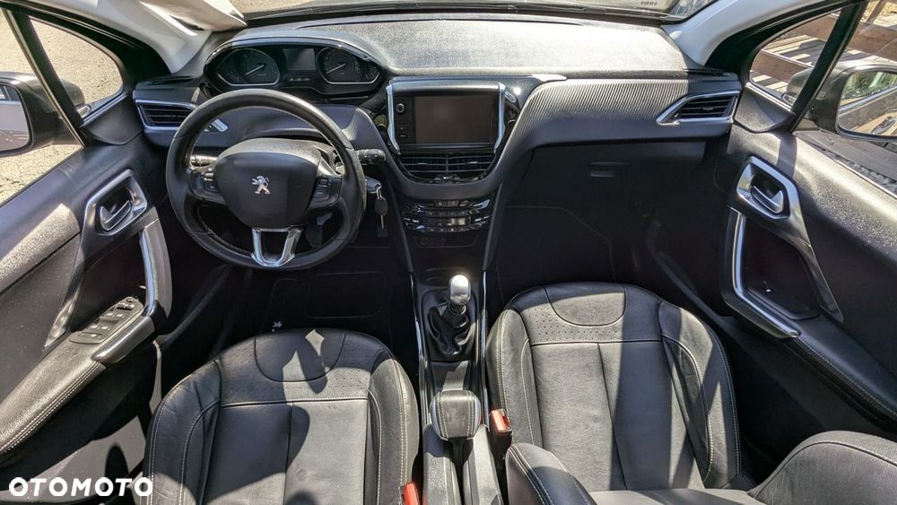 Peugeot 2008 - 22