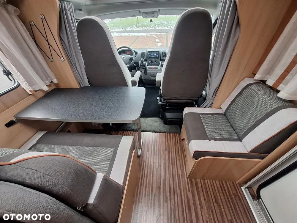 Carado T344 półintegra klimatyzacja - 18