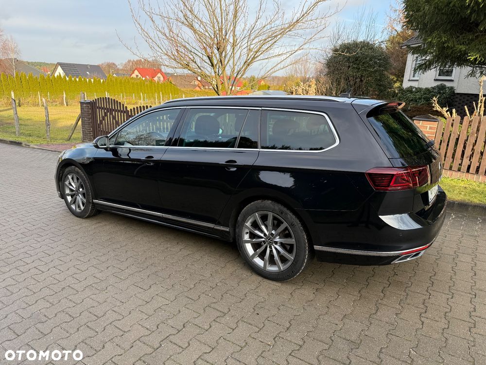 Volkswagen Passat 2.0 TDI 4Mot Elegance DSG - 5