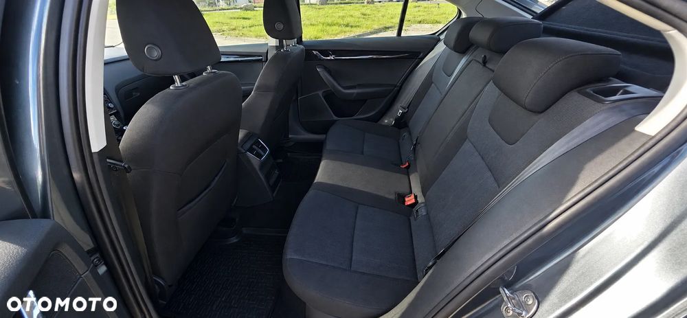 Skoda Octavia 1.6 TDI Style - 9
