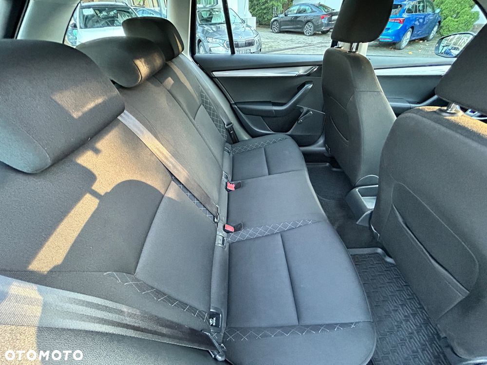 Skoda Octavia 1.4 TSI Active - 18