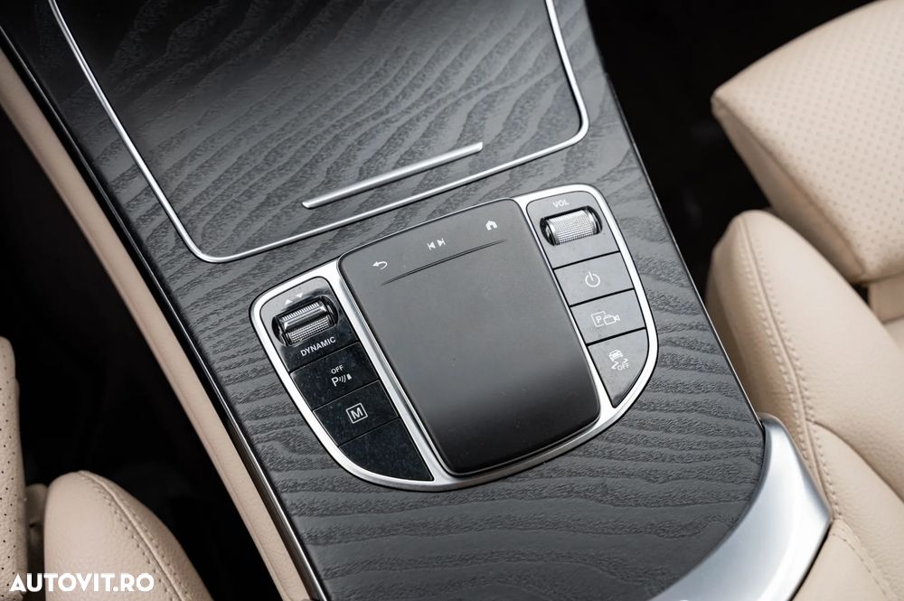 Mercedes-Benz GLC 300 de 4Matic 9G-TRONIC Exclusive - 19