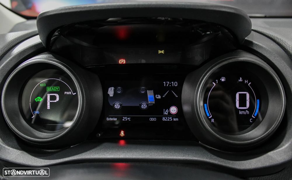 Toyota Yaris 1.5 HDF Exclusive - 32