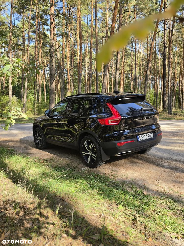 Volvo XC 40 T5 AWD R-Design - 9