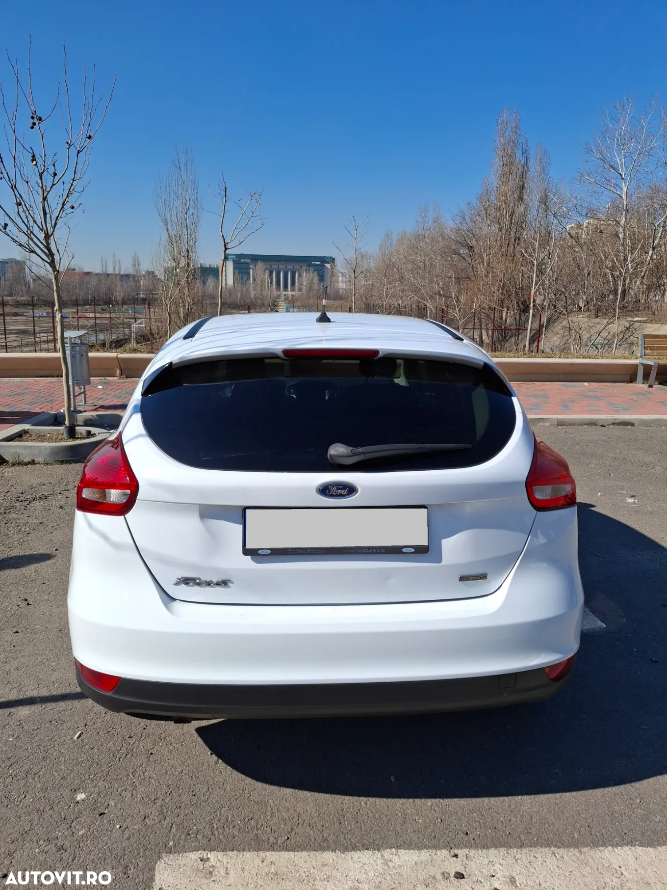 Ford Focus 1.0 EcoBoost Trend - 5