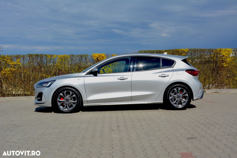 Ford Focus 1.0 EcoBoost Hybrid ST-LINE STYLE - 5