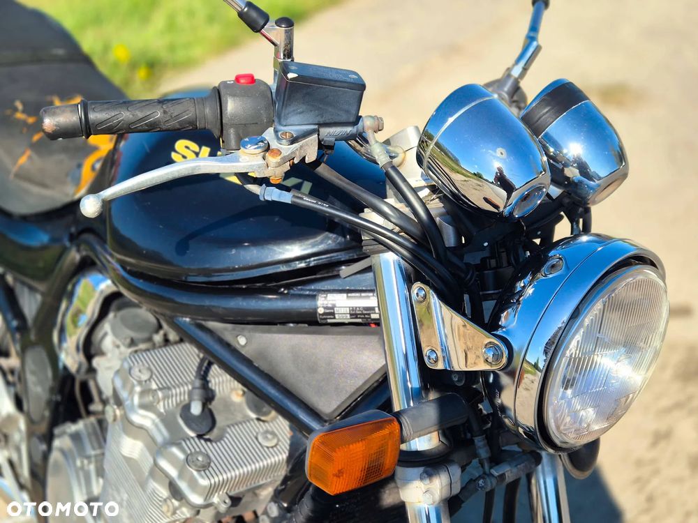 Suzuki Bandit - 11