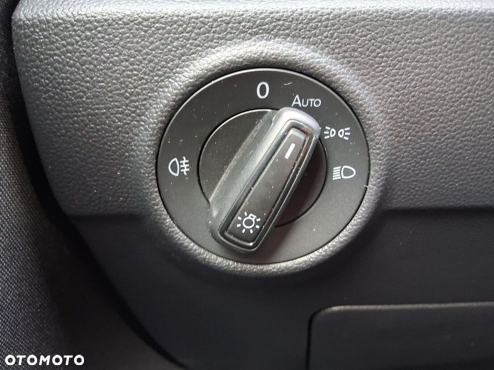 Volkswagen T-Roc 1.5 TSI Life DSG - 12