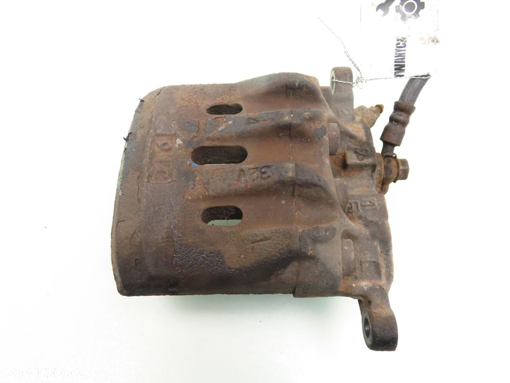 ZACISK LEWY PRZÓD LEXUS IS 200 - 2