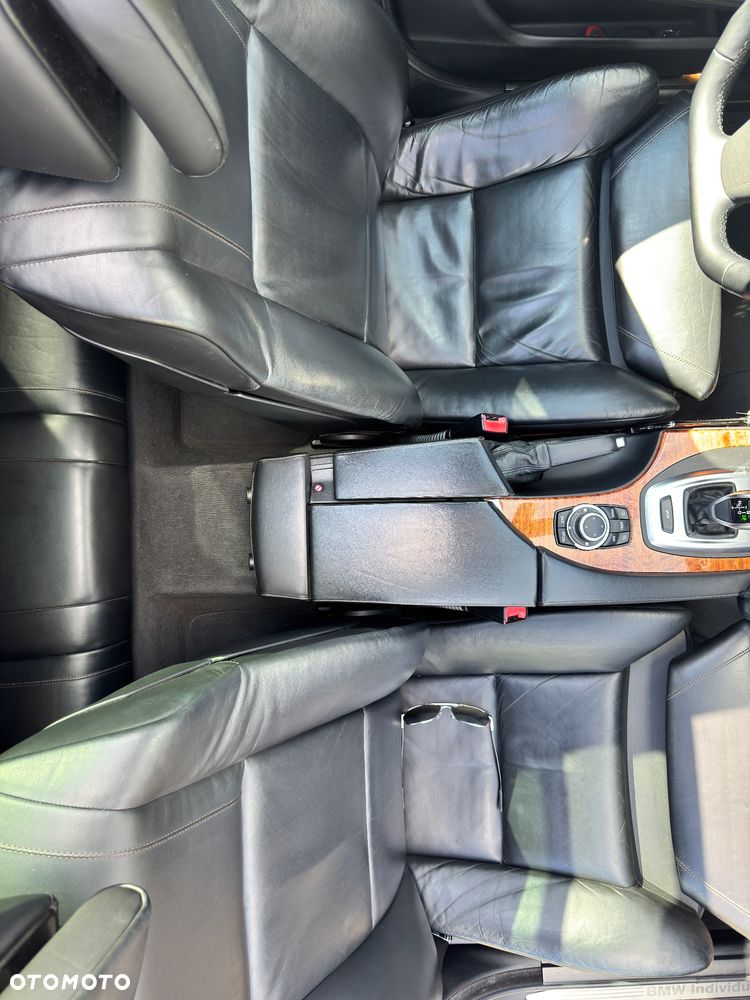 BMW Seria 5 525d Edition Exclusive - 29
