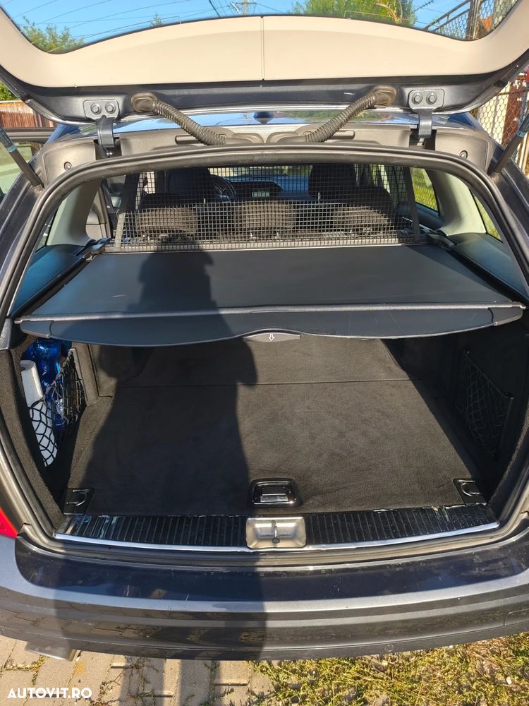 Mercedes-Benz C 220 T CDI 4Matic 7G-TRONIC Avantgarde - 11