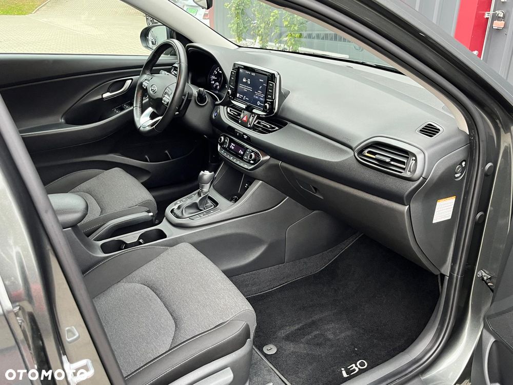 Hyundai i30 1.5 T-GDI 48V Smart DCT - 31