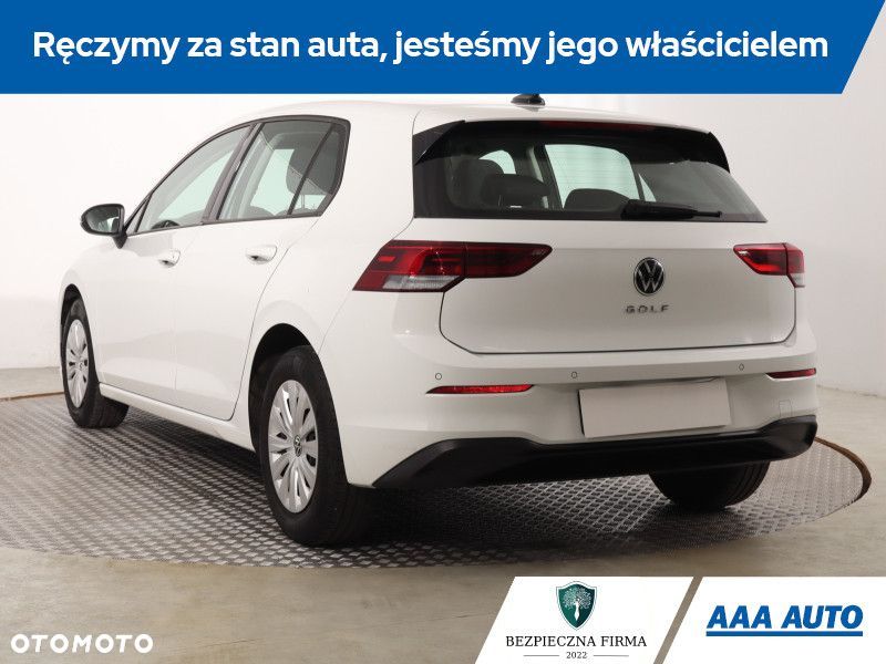 Volkswagen Golf - 6