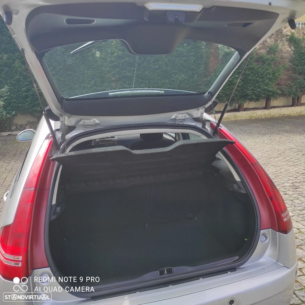 Citroën C4 1.6 HDi VTR Pack - 5