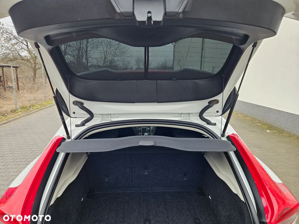 Volvo V40 Cross Country D2 - 20