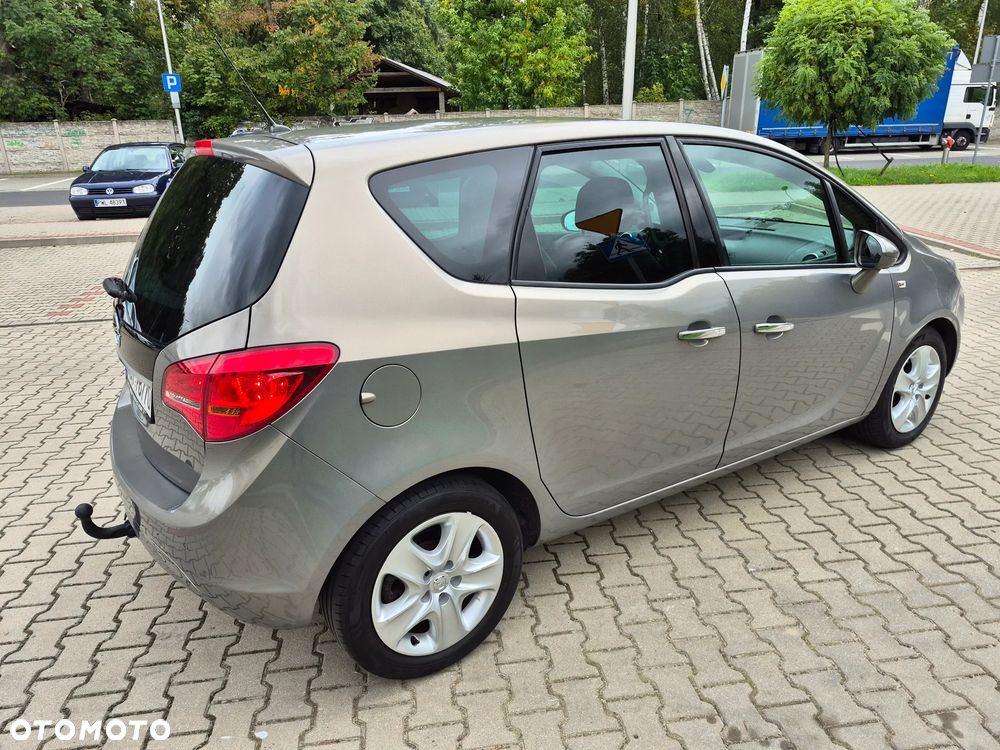 Opel Meriva 1.4 Design Edition - 4