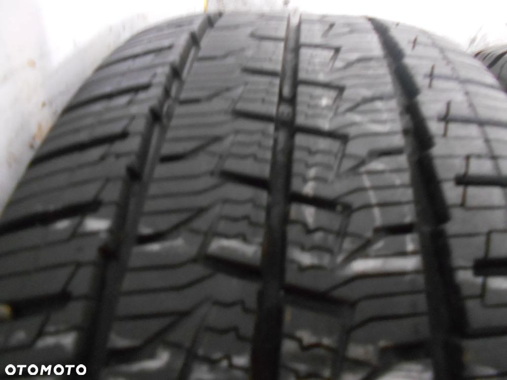 OPONY 225/55R17C CONTINENTAL VAN CONTACT 4 SEASON DOT 4024 / 3920 9MM - 4