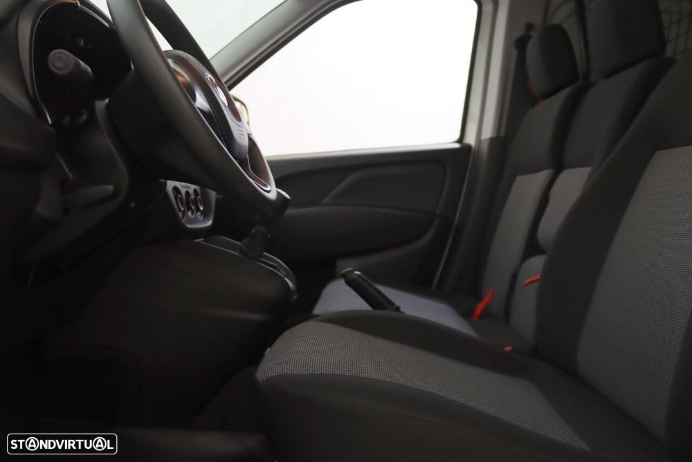 Fiat Doblo Cargo 1.3 Multijet 3L - 6
