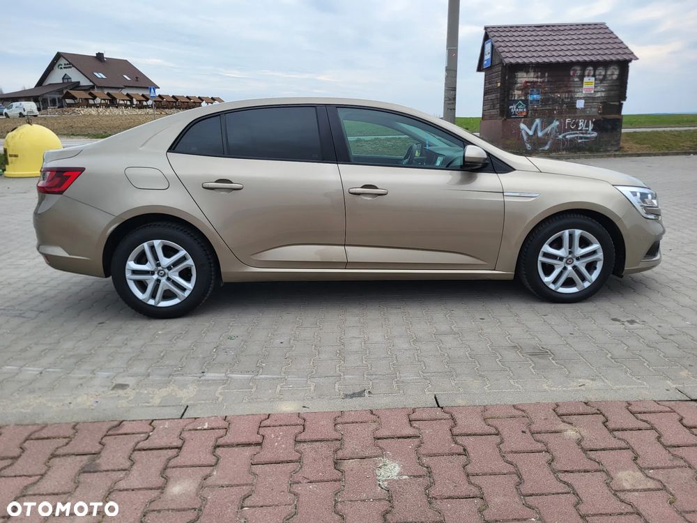 Renault Megane - 5