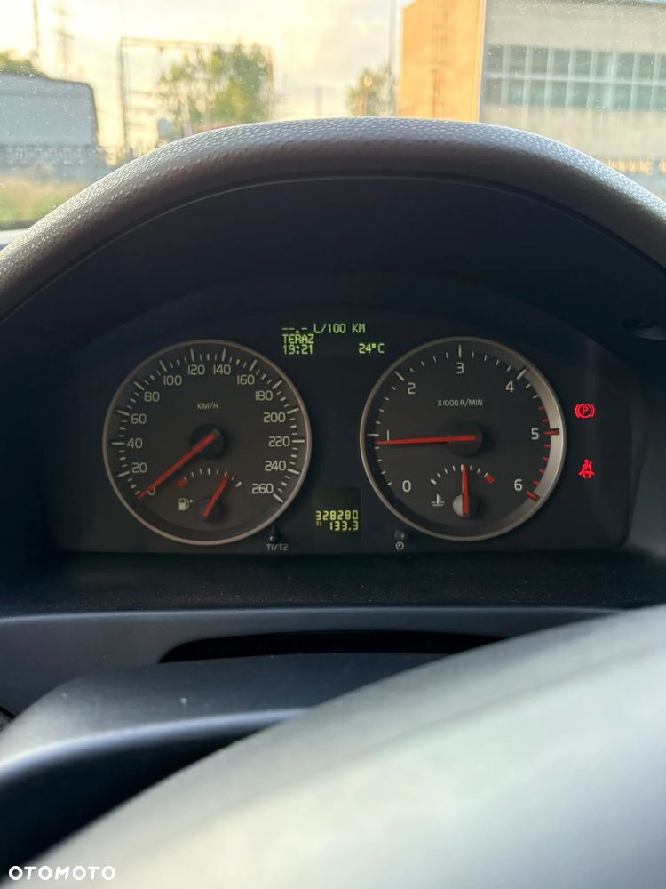 Volvo S40 2.0D Momentum - 6