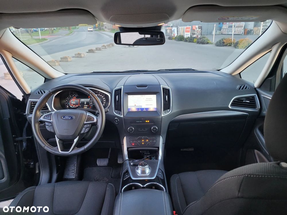 Ford S-Max 2.0 EcoBlue Titanium - 19